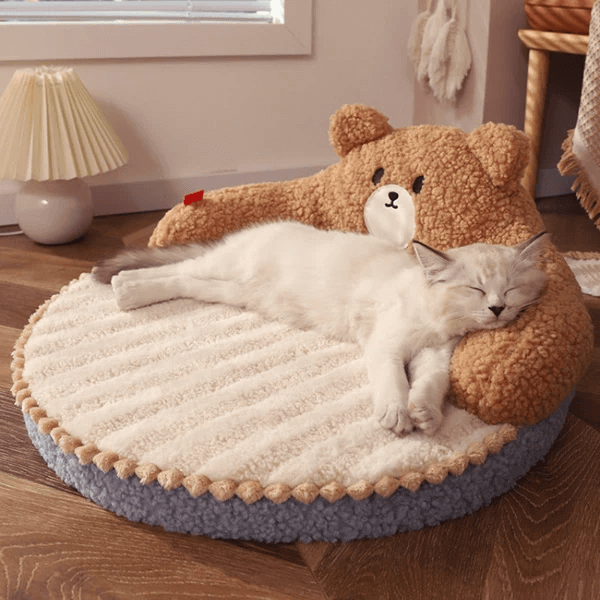クマのふわふわベッド
